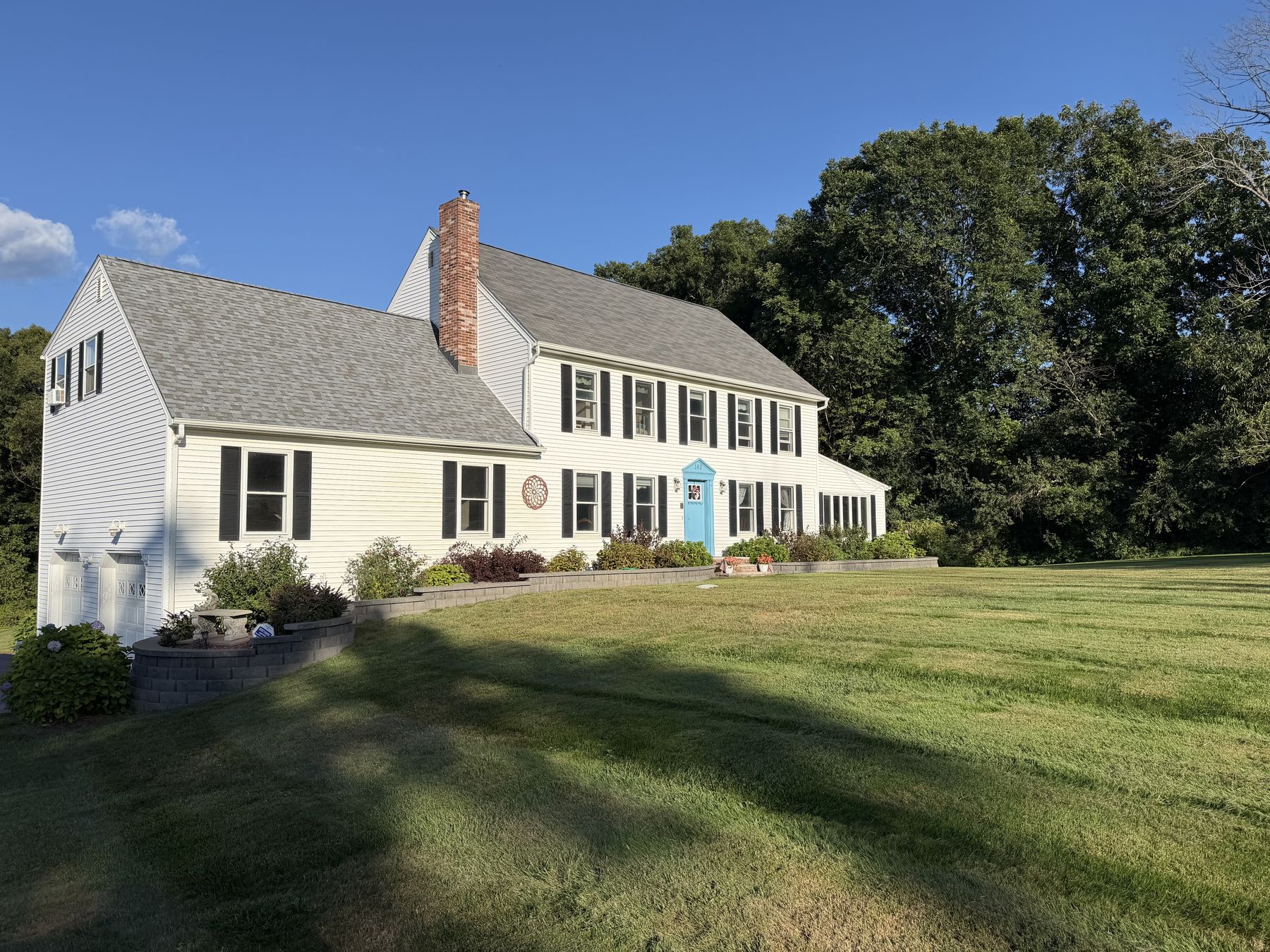 163 Exeter Rd, Hampton Falls NH — front exterior